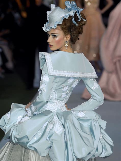 christian dior 2007 fall|Christian Dior runway fashion.